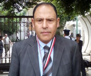 النائب رياض عبد الستار: "الوزراء لا بيرضوا يقابلونا ولا بيردوا على تليفوناتنا"