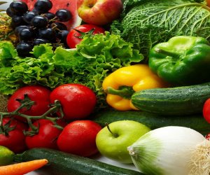 أسعار الخضروات والفاكهة اليوم الأحد 29-10-2017 في سوق العبور