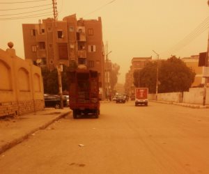 تسجيل 700 حالة اختناق جراء العاصفة الترابية في كربلاء العراقية