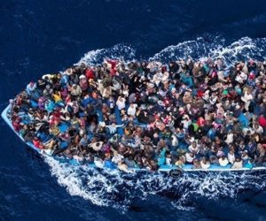 مسؤول ليبي عن الهجرة غير شرعية : 700 ألف مهاجر يتواجدون حاليا في البلاد