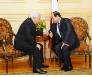 باحث فلسطيني عن زيارة عباس: أعادت الدفء للعلاقات المصرية الفلسطينية