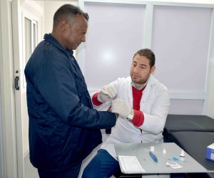 حملة لإجراء مسح طبي شامل لعلاج فيروس سي بجهينة في سوهاج