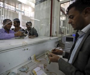 بنوك مصرية "تتعلم الدرس" وتتوسع في تأسيس شركات الصرافة رغم ركود السوق