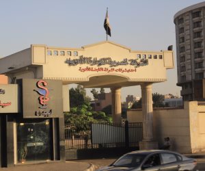 ضبط ٥٧٠ شريط أدوية داخل شنطة راكب قبل تهريبها بمطار القاهرة 
