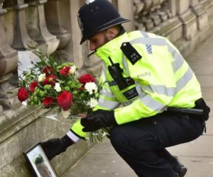 حادث لندن الإرهابي.. لحظات «رعب وحزن وترقب» (صور)