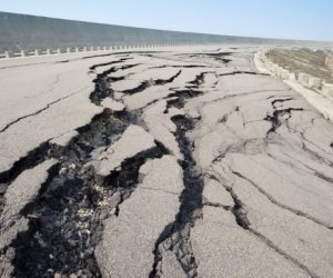 زلزال بقوة 6.2 درجة يضرب شبه جزيرة كامتشاتكا الروسية