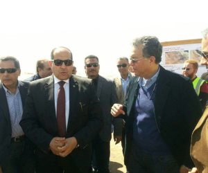 رئيس شركة النيل للطرق: إنجاز طريق ازدواج سوهاج - قنا الصحراوى قبل 30 يونيو (صور)