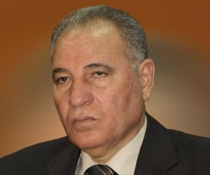 وزير العدل السابق يحضر مران طنطا استعدادا للدوري