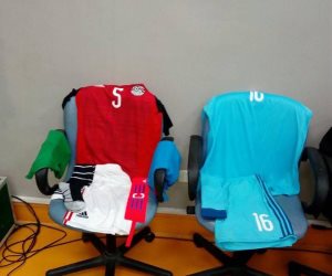 المنتخب الوطنى بزيه التقليدي أمام توجو