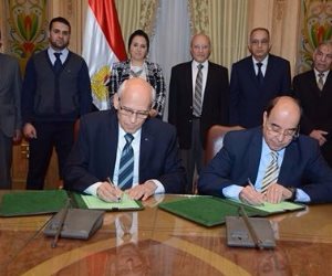 الإنتاج الحربي توقع بروتوكولا لتطوير مجالات الطاقة الكهربائية والأسمدة وتحلية المياه