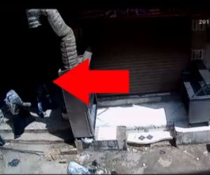 أحدهم خرج مرتديا «عباية صوف».. 3 أشخاص يسرقون شقة في وضح النهار بالمرج (فيديو)