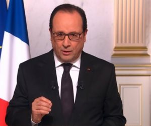 الرئيس الفرنسي يدعو إلى اجتماع طارئ عقب هجوم باريس الإرهابي