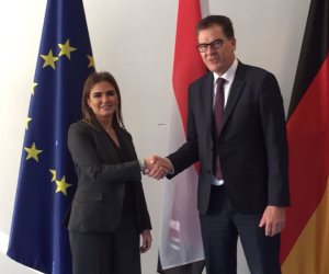 وزيرة الاستثمار تبحث مع نظيرها الالمانى زيادة حجم الاستثمارات الالمانية  فى مصر