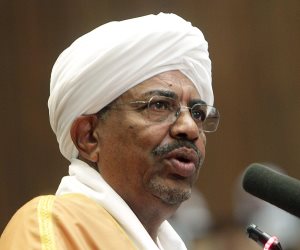 ماذا قال البشير؟.. رئيسا السودان وأفريقيا الوسطى يبحثان مفاوضات إحلال السلام في بانجى