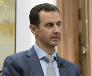 عم الرئيس الأسد يسخر من شائعة وفاته