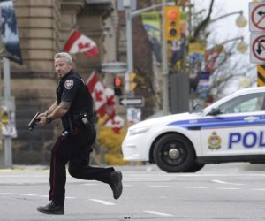 "دواعش" يخترقون موقع الشرطة الكندية
