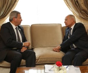 وزير الشباب يعرض نتائج اجتماع وزراء الرياضة العرب على أبو الغيط