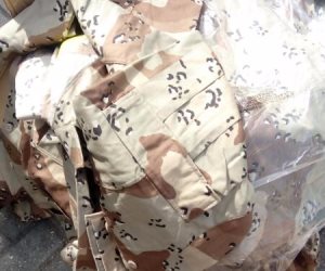 بالصور..جمارك شرق بورسعيد تحبط تهريب كمية كبيرة من الملابس لعسكرية