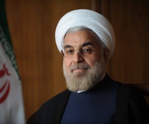 تفاصيل محاولة اقتحام مكتب الرئيس الإيراني بالساطور