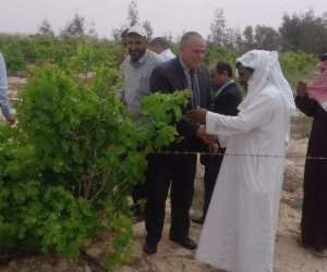 رئيس مدينة نخل يتفقد وسط سيناء لبحث مطالب الأهالي (صور)