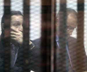 تأجيل محاكمة علاء وجمال مبارك في «التلاعب بالبورصة» لـ18 إبريل