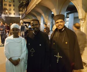 زيارة أساقفة الكنيسة الإثيوبية للكاتدرائية لحضور قداس عيد القيامة 