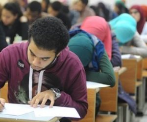 ضبط الطالب المسؤل عن تسريب امتحان مادة اللغة الثانية للثانوية دور ثان