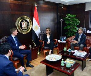 سحر نصر تبحث مع "سكاتك سولار" النرويجية ضخ استثمارات جديدة لدعم الطاقة المتجددة