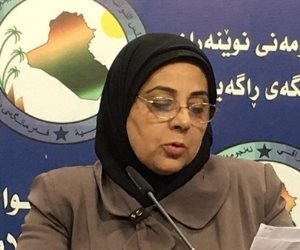 نائبة عراقية تسعى لتشريع قانون يكافيء الرجل المتزوج بأكثر من إمرأة