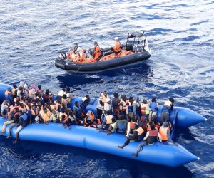 الدولية للهجرة: غرق نحو 50 مهاجرا صوماليا وإثيوبيا قبالة ساحل اليمن