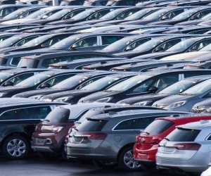 «رابطة المصنعين»: تراجع مبيعات السيارات الفارهة خلال الفترة القادمة