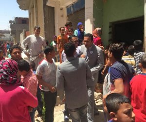 تجردت من مشاعرها وعذبت نجلة شقيقتها.. أهالي كوم البركة يطالبون برحيل أسرة المتهمة 