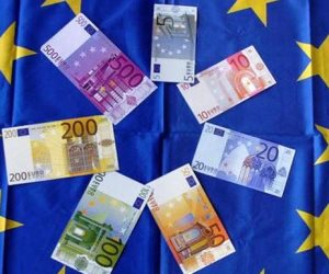 هل ينتصر «اليورو» في انتخابات فرنسا؟