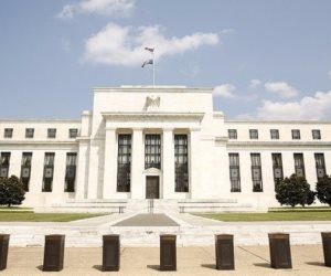اقتراب "جون تايلور" من رئاسة البنك المركزي الأمريكي يصعد بالدولار لأعلى مستوياته في 3 شهور
