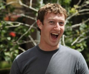 مارك زوكربرج يدافع عن "فيسبوك" بعد انتقاد ترامب