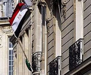 السفارة المصرية بلبنان تنجح فى إعادة مواطنة مسنة بعد إعفائها من غرامات مالية