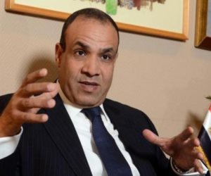 وزير الخارجية الجديد يباشر مهام عمله من مقر الوزارة ويتعهد بالاستمرار في الدفاع عن المصالح المصرية وأمن مصر القومي