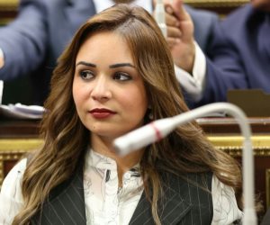 سعاد المصري تدعو لوقف حملات التخوين والإفراج عن الشباب