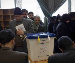 على أبواب الانتخابات الإيرانية.. من أكثر المرشحين بالفوز بالرئاسة؟