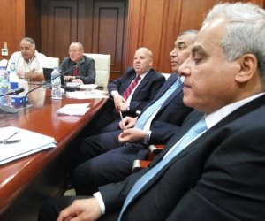 قناة السويس تستعين بعلماء مصر بالخارج لتنمية الثروة السمكية في مصر