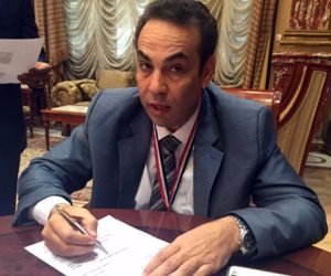 ثروت بخيت: مشروعات قوانين الحكومة تعرض على "دعم مصر" قبل البرلمان