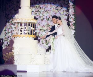 دراسة: الشباب الصيني يفضل الزواج في سن الـ 26 عاما