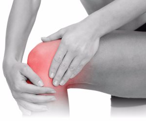 أسباب ألم الركبة عديدة.. التهاب الأوتار أبرزها 