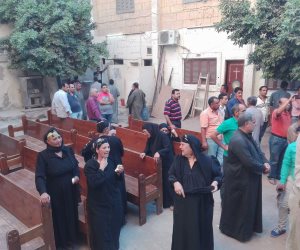 3 جثامين لشهداء حادث المنيا تصل كنيسة الفشن 