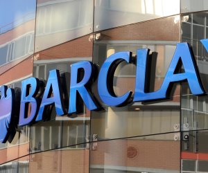 فتح تحقيقات جديدة في قضية رشاوى قطر لبنك باركليز 