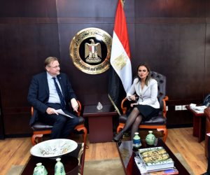 وزيرة الاستثمار تناقش مع المنسق المقيم للأمم المتحدة دعم الخريطة الاستثمارية