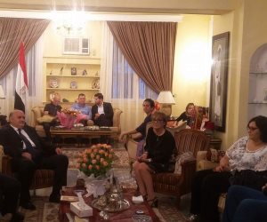 حرم السفير المصري بالجزائر تقيم حفل إفطار لزوجات الدبلوماسيين (صور)