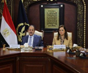 تفاصيل لقاء مجدي عبد الغفار مع وزيرة التخطيط‎