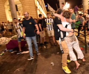 بعد تتويج ريال مدريد.. إصابات خطيرة لمشجعي يوفنتوس في إيطاليا (صور)