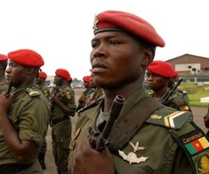 الرئيس الكاميروني يتعهد بالقضاء على الإرهابيين الذين يسعون لتقسيم البلاد
